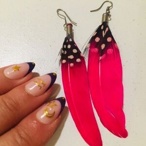 NEW✅ Jewelry Pink Feather earrings👩🏽‍🎤